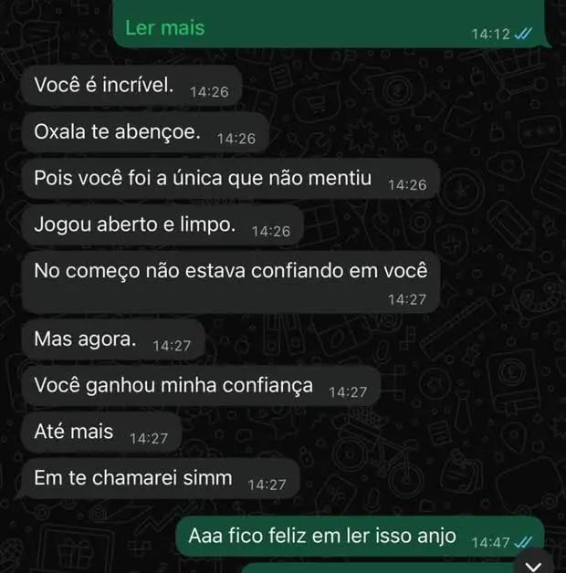 Mensagem de cliente dizendo que a taróloga foi a única que não mentiu e que ganhou sua confiança.
